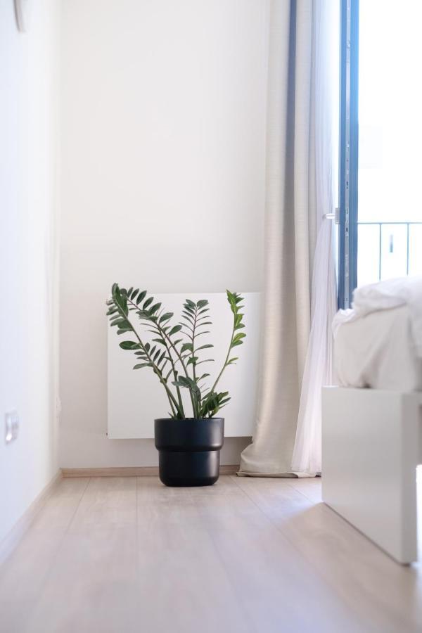 Newly Built Apartment In Vibrant Neighbourhood プラハ エクステリア 写真